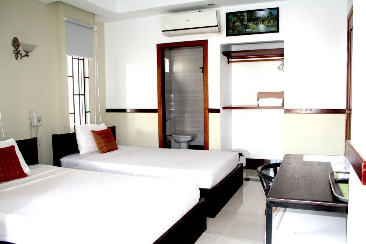 Lalune Hotel Phnom Penh Exterior foto